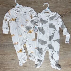 Carter's Boys White and Gray Footies with Cars and Whales